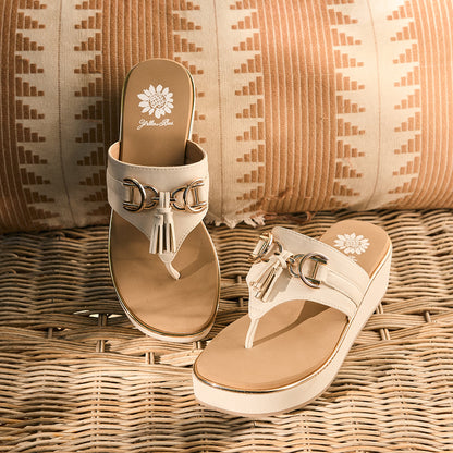 Yellow Box Footwear Geri Flatform Sandal - Ivory