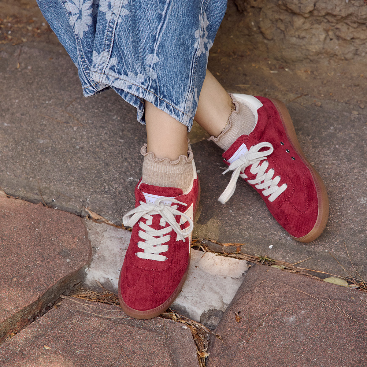 Yellow Box Footwear Zera Lace-Up Sneaker - Red