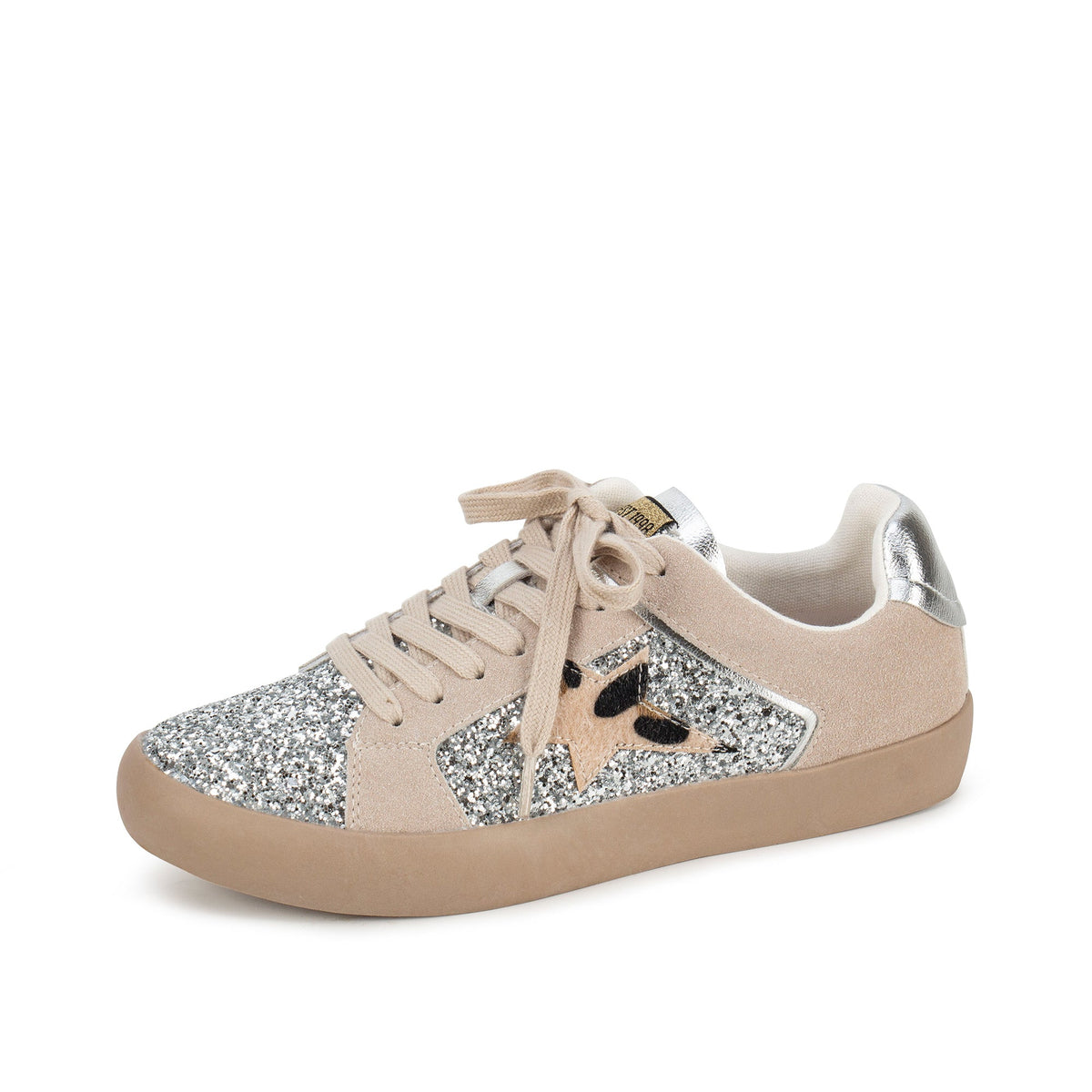 Yellow Box Footwear Chapman Lace-Up Sneaker - Silver