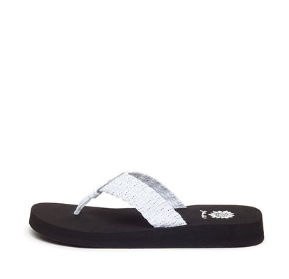 Yellow Box Footwear Soleil Flip Flop - White Silver