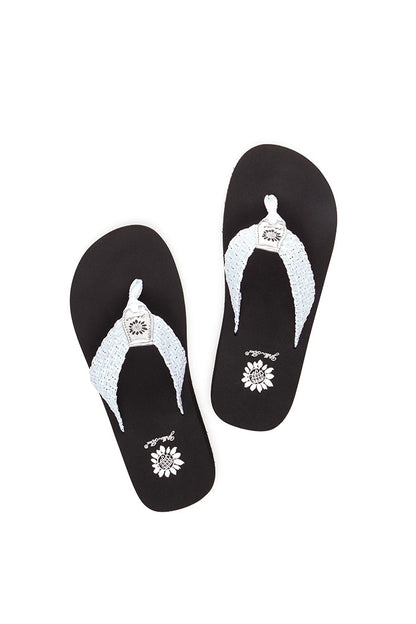 Yellow Box Footwear Soleil Flip Flop - White Silver