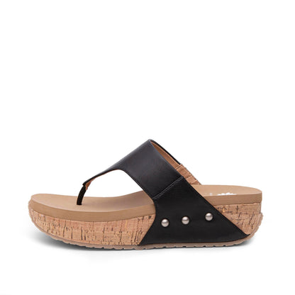 Yellow Box Footwear Bandini Flatform Sandal - White