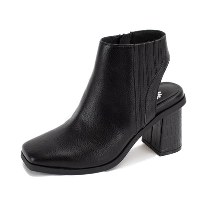 Yellow Box Footwear Millar Heeled Bootie - Black