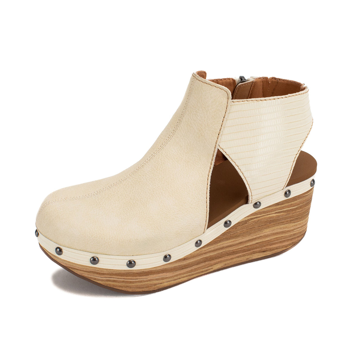 Yellow Box Footwear Brooke Wedge Clog - Bone
