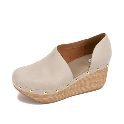 Yellow Box Footwear Bidelia Wedge Clog - Bone
