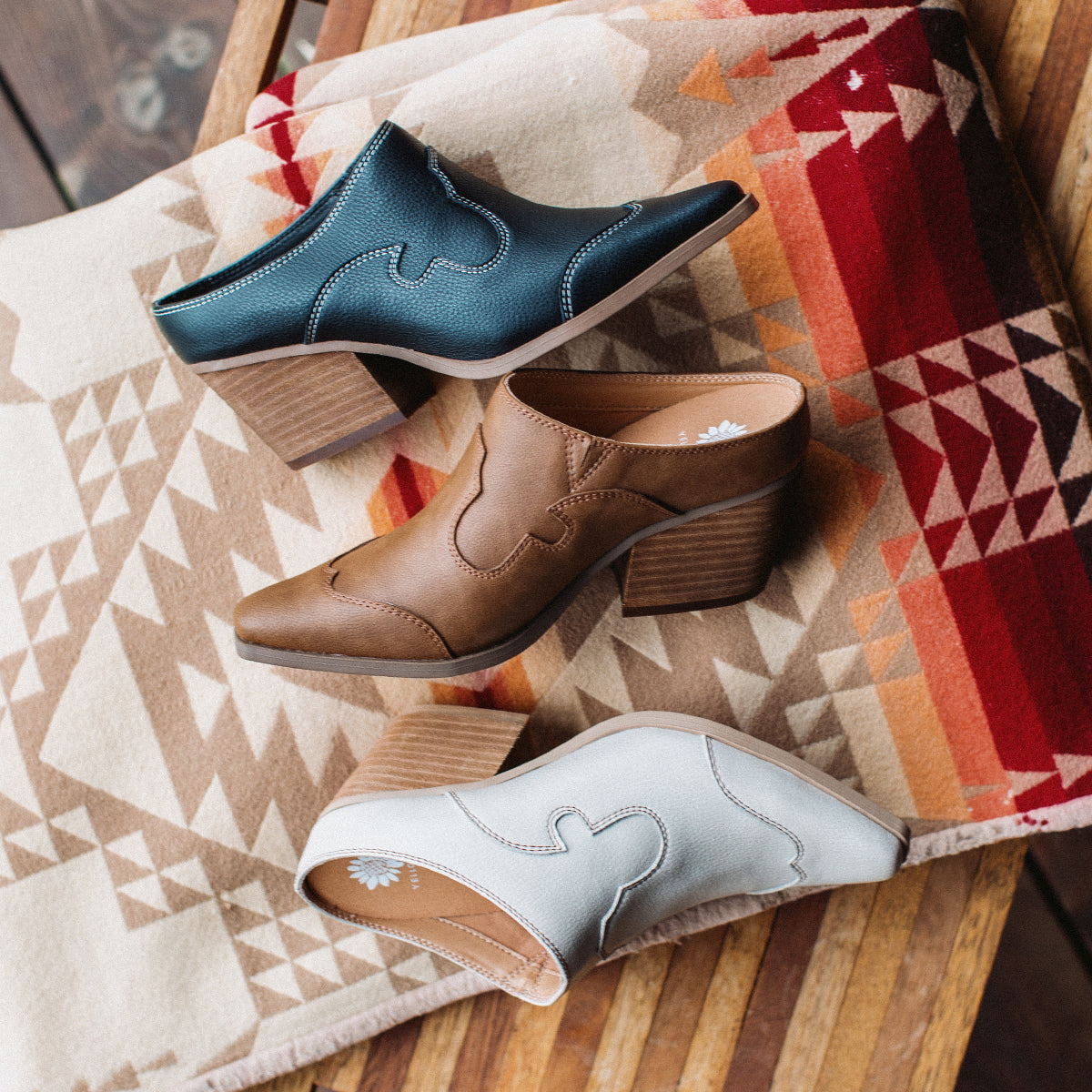 Yellow Box Footwear Cyan Heeled Mule - Black