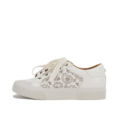 Yellow Box Footwear Gallen Lace-up Sneaker - White