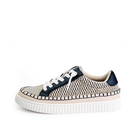 Yellow Box Footwear Moxie Lace-Up Sneaker - Black