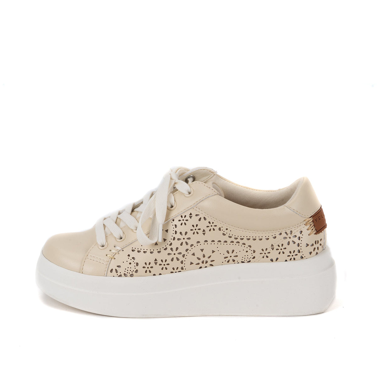 Yellow Box Footwear Everlie Flatform Sneaker - White