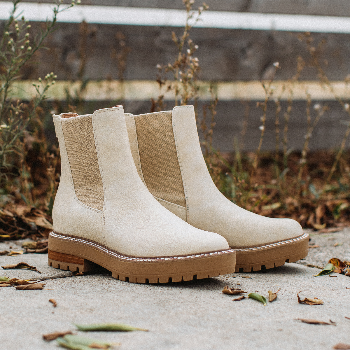 Yellow Box Footwear Sonia Chelsea Boot - Ivory