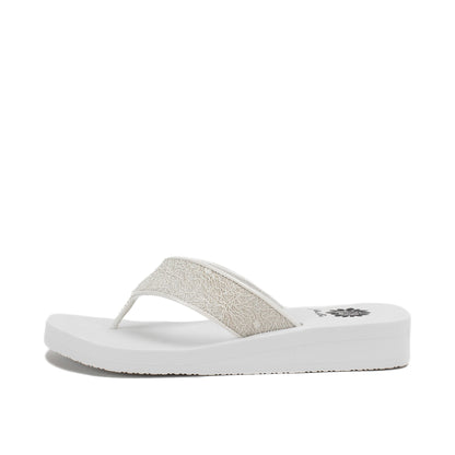 Yellow Box Footwear Jasty Flip Flop Sandal - White