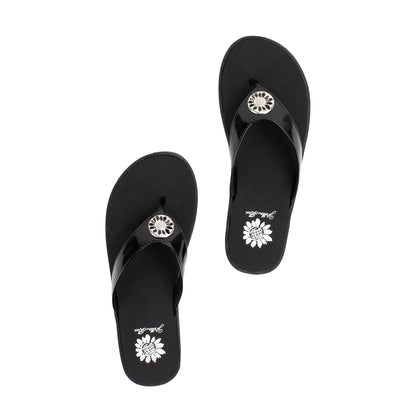 Yellow Box Footwear Fazania Flip Flop Sandal - Black