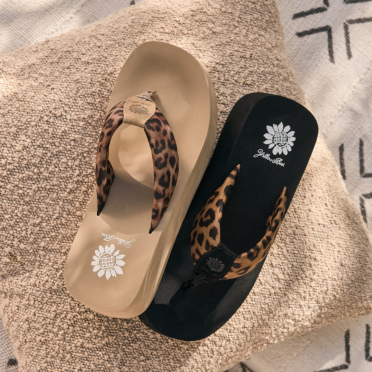 Yellow Box Footwear Kaylie Flatform Sandal - Black