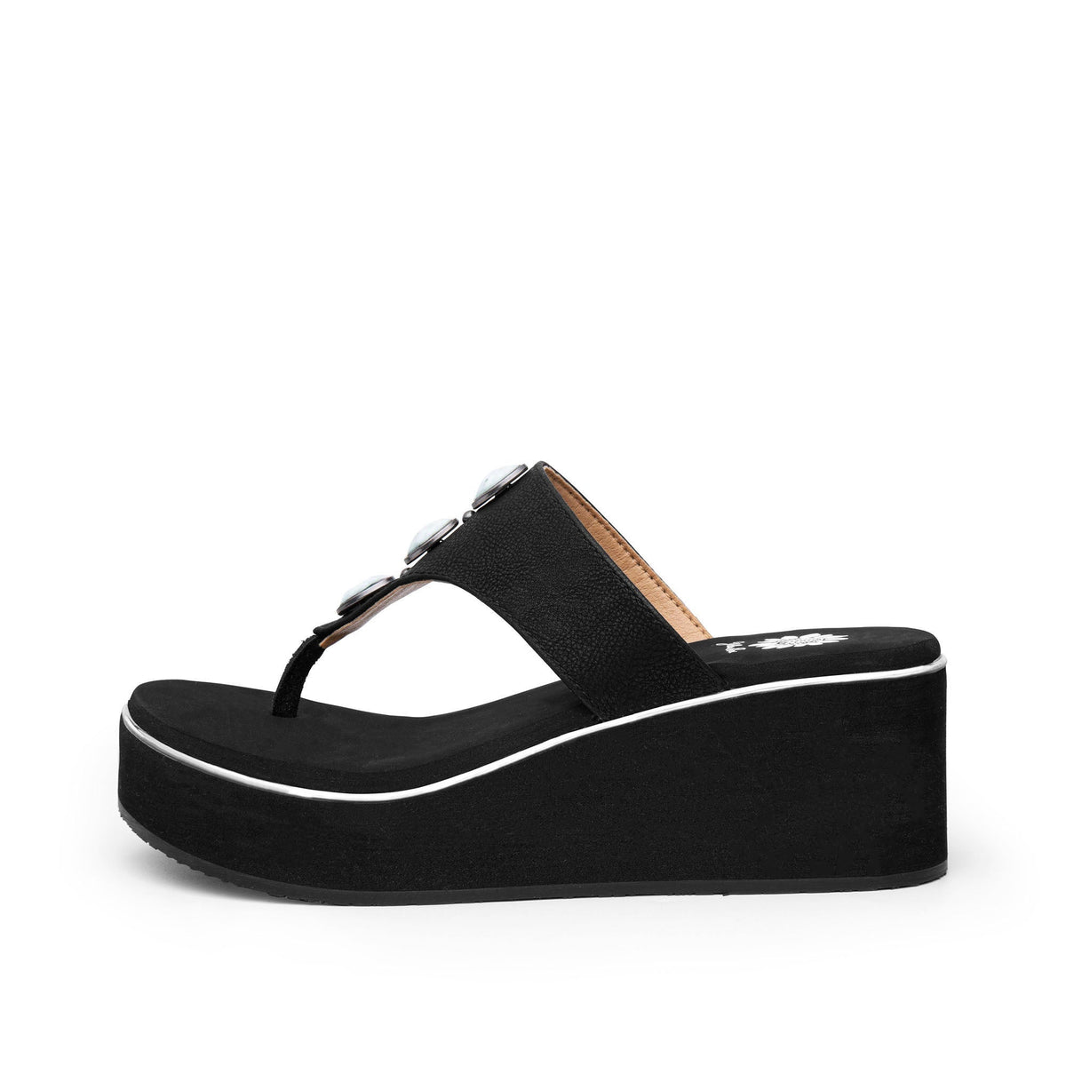 Yellow Box Footwear Daize Wedge Sandal - Black