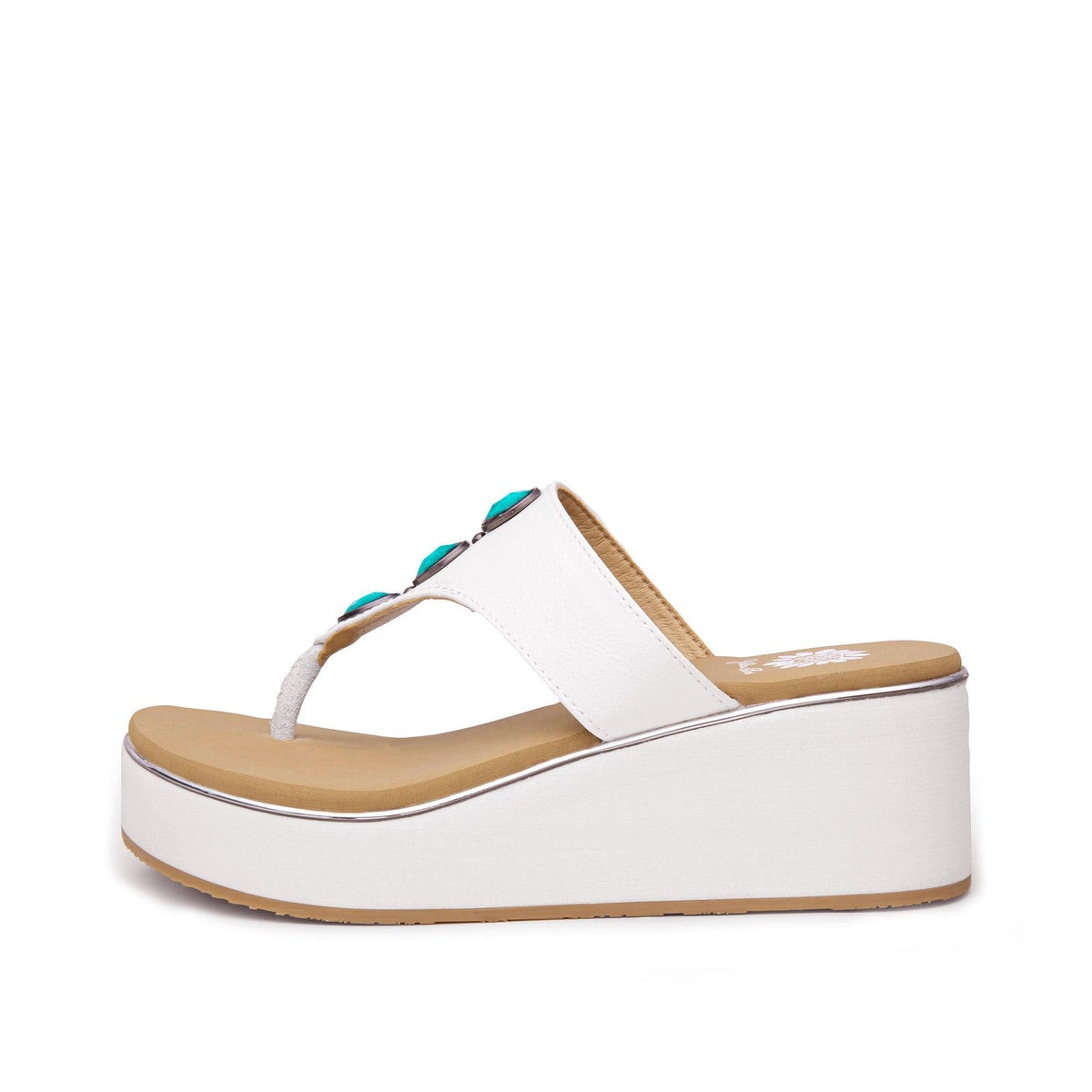 Yellow Box Footwear Daize Wedge Sandal - White