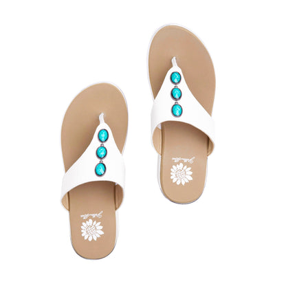 Yellow Box Footwear Daize Wedge Sandal - White